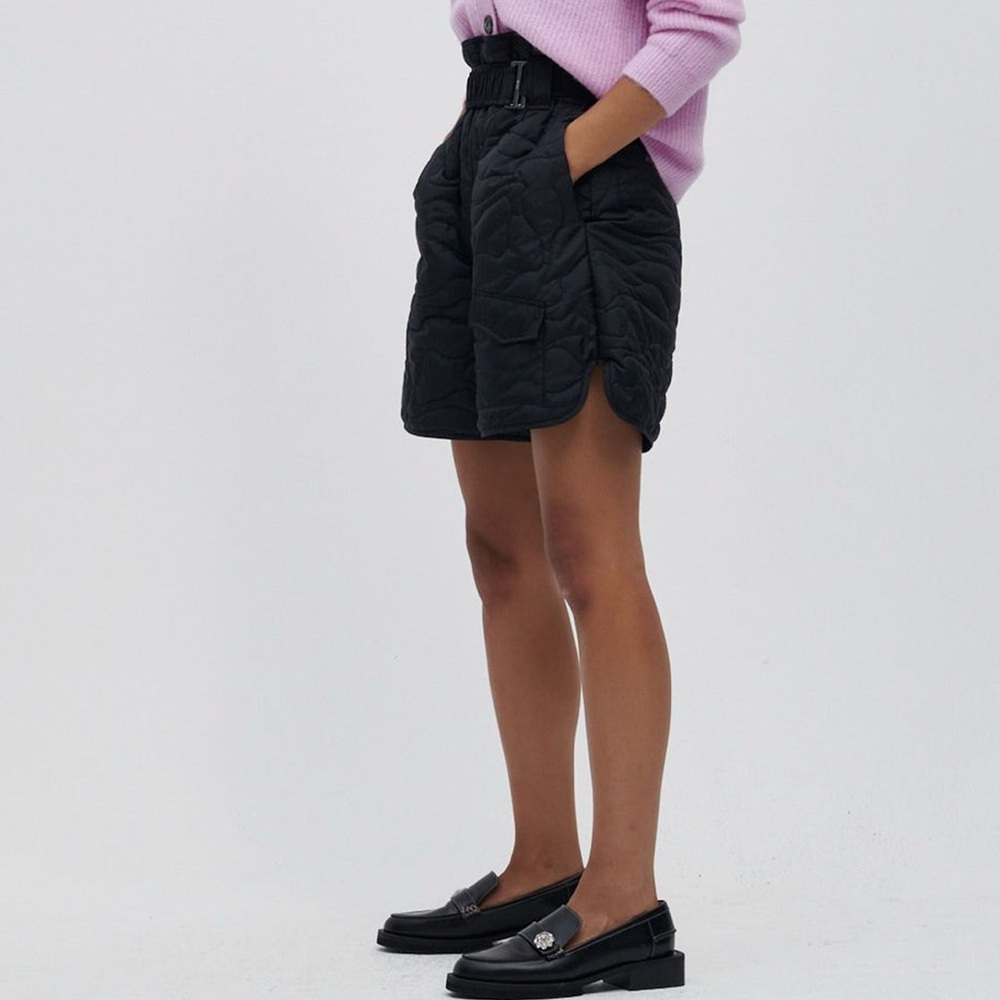 Ganni Quilted Recycled Ripstop Polyester Paper Bag Shorts Black Sz 38 (US Sz6)